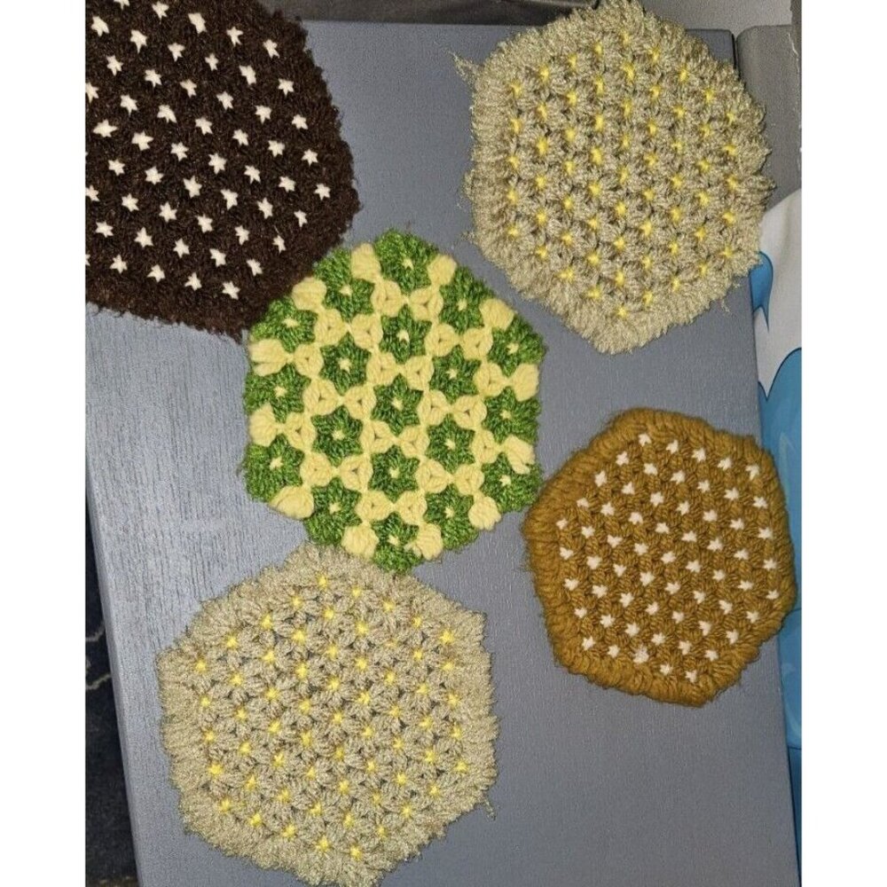 Vintage‎ Yarn Star Trivet Hot Pad Country Cottagecore Daisy Loom Lot Of 9